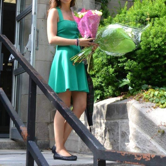 Zara Dress Green Cross Back Summer Cocktail Length - Picture 4 of 4